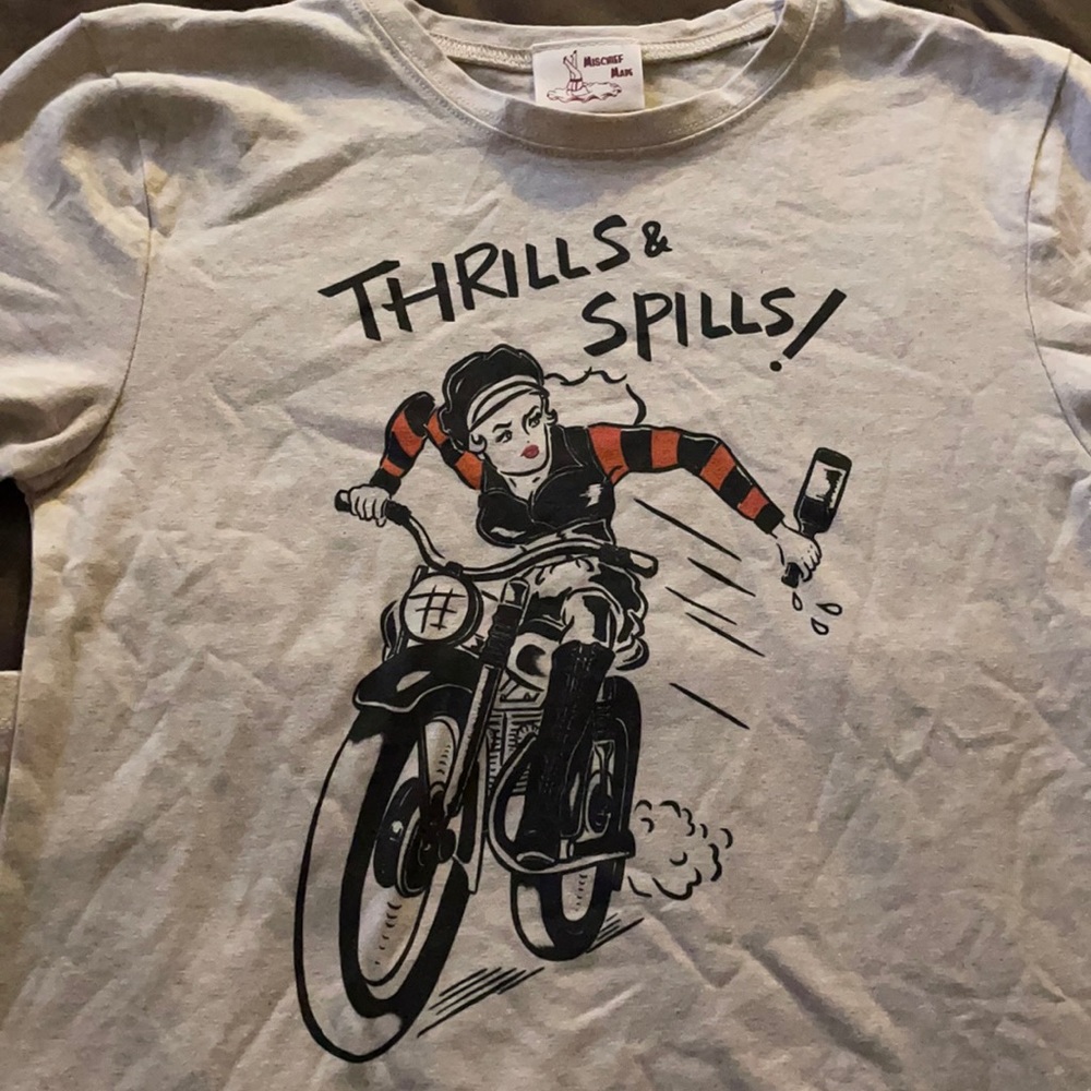 S 🏍 Mischief Made Thrills & Spills rockabilly rock vintage  t shirt motorcycle